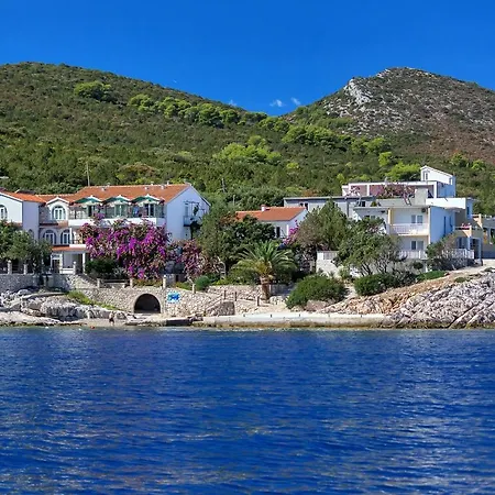 By The Sea Cove Pokrivenik, Hvar - 5223 Apartmán Zastražišće
